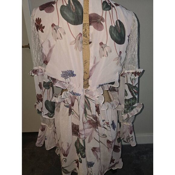 Roosevelt Floral Romper - Picture 8 of 15